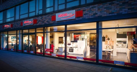 How a German Retailer Makes the Online Buying Experience for Kitchens More Exciting with a DXP